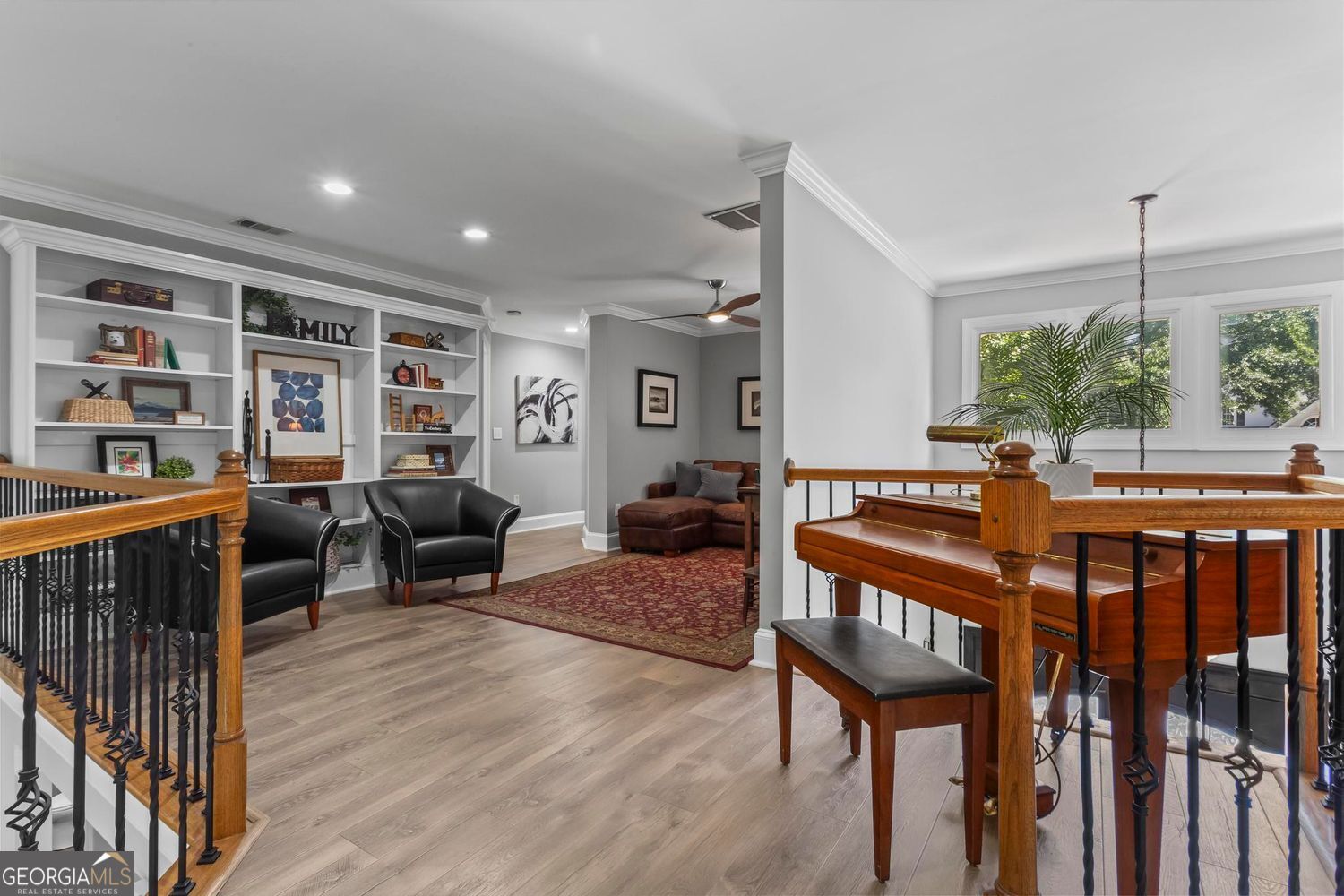 Alpharetta, Georgia 30005, United States, 4 Bedrooms Bedrooms, ,5 BathroomsBathrooms,Residential,Active,200339