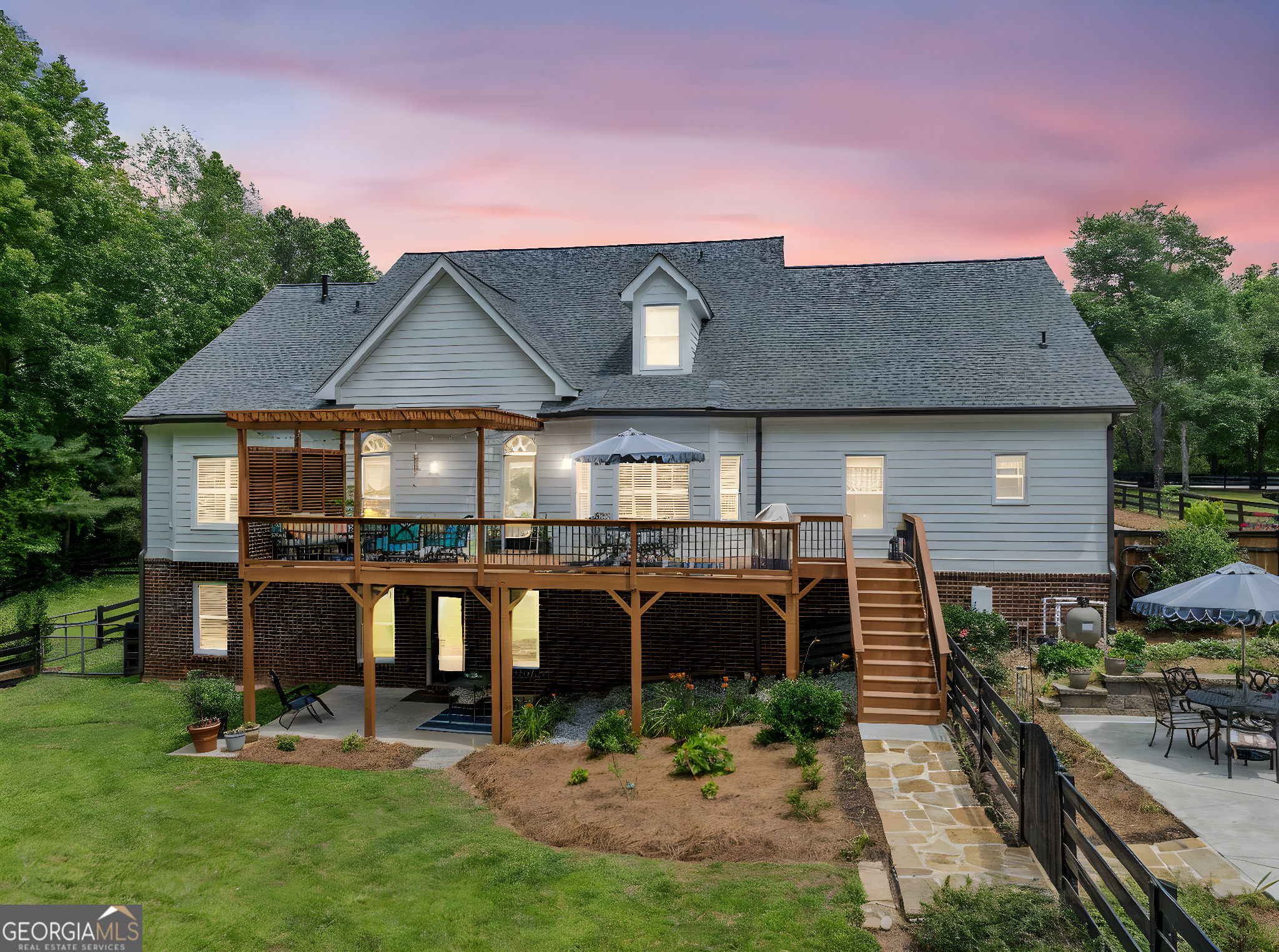 1280 Trinity Church RD