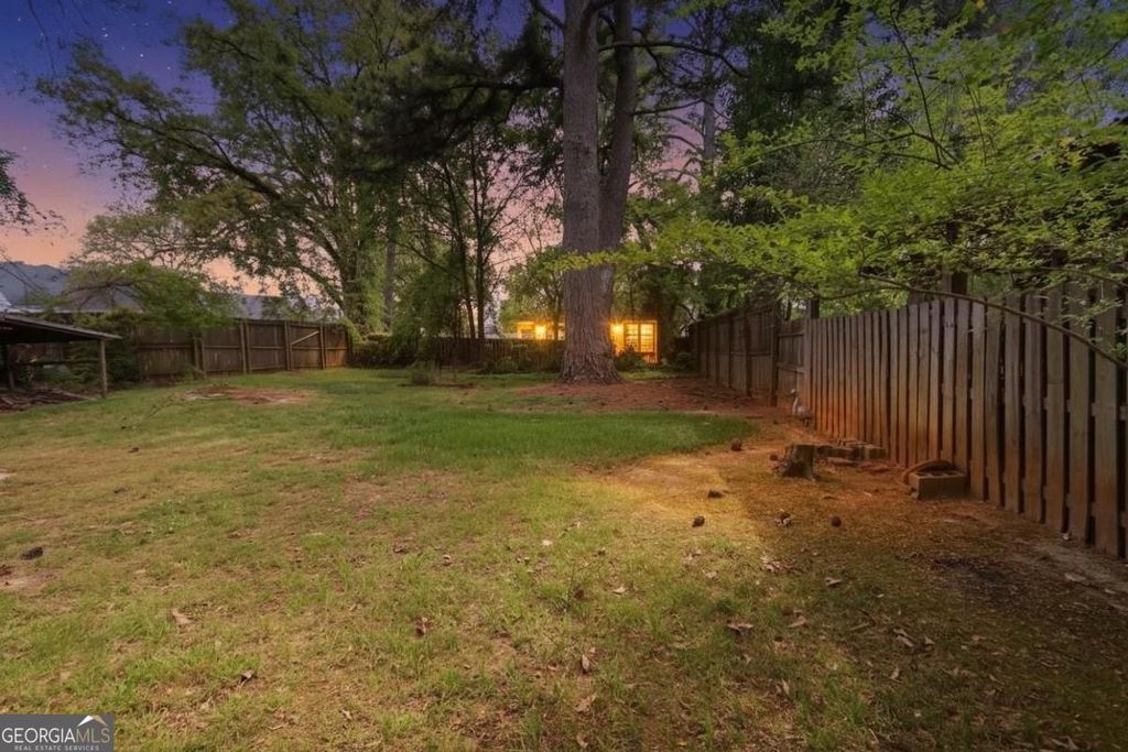 Photo of 1951 Dresden Drive NE, Brookhaven, GA 30319 (MLS # 10726500)