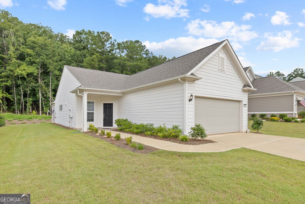 Photo of 1300 Starboard Way, Greensboro, GA 30642 (MLS # 10682937)