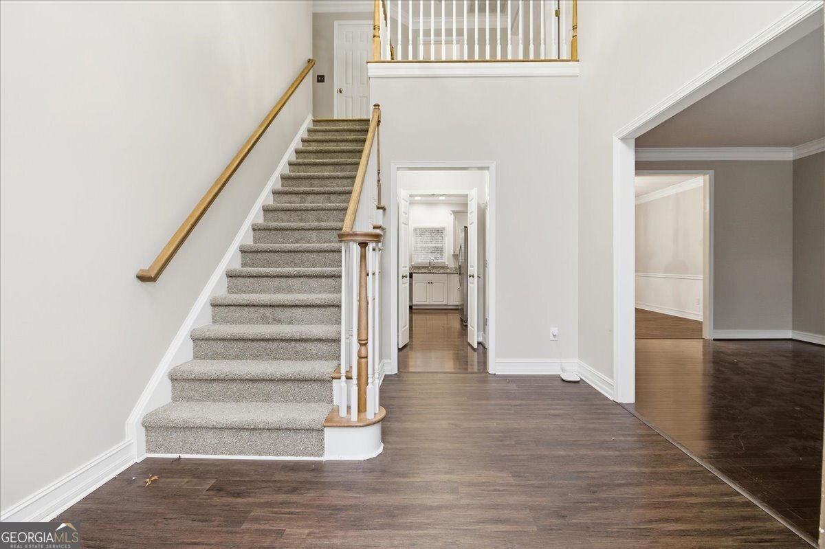 1045 Mayfield Manor DR