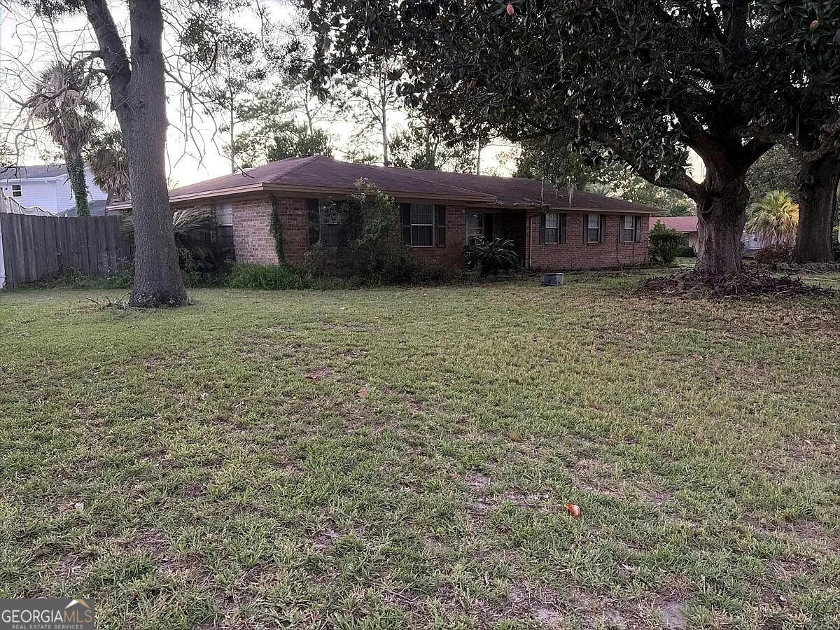 53 Mitchell AVE