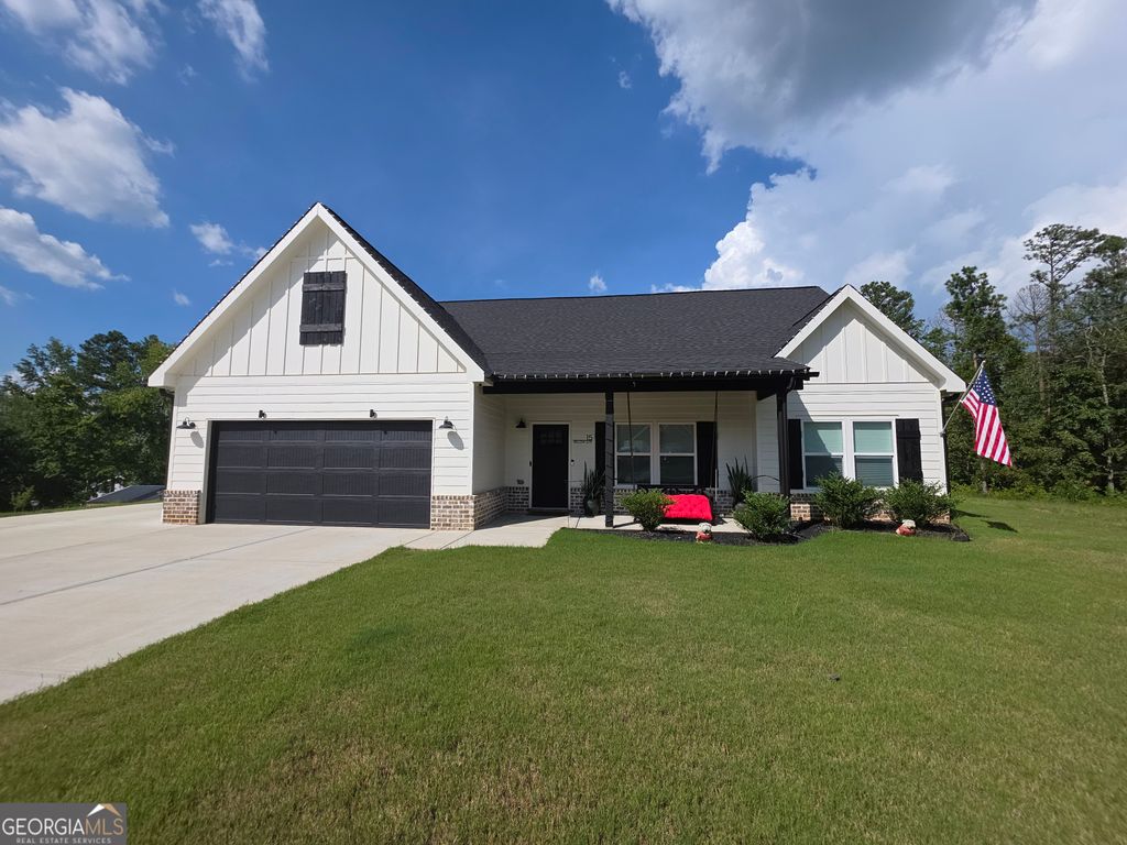 Photo of 15 Willow Leaf Drive, Buchanan, GA 30113 (MLS # 10701236)