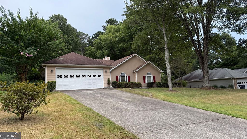 Photo of 995 Old Spring Way, Sugar Hill, GA 30518 (MLS # 10698504)