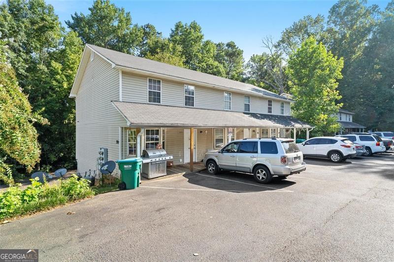 350 Herndon LN