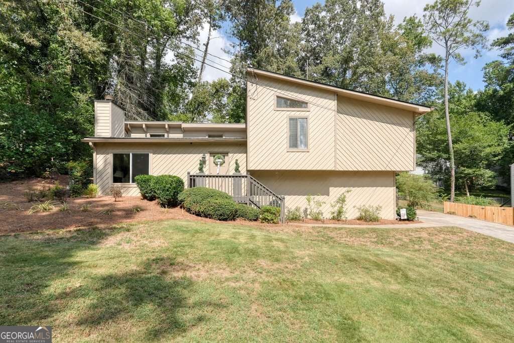 Photo of 1755 Jody Drive NE, Marietta, GA 30066 (MLS # 10857861)