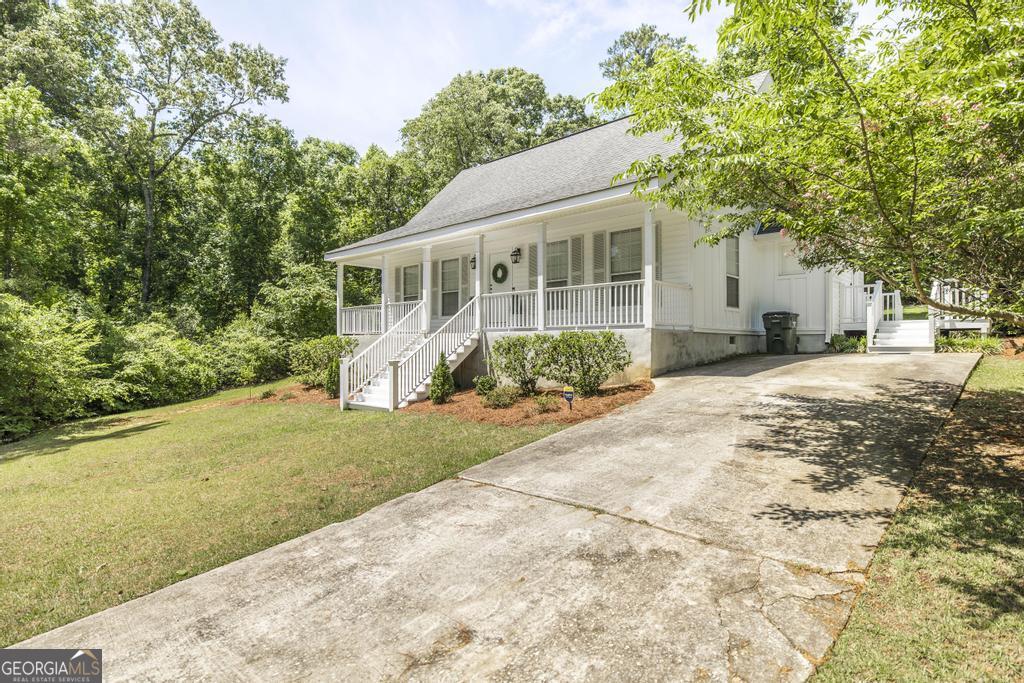 103 Greenleaf CT
