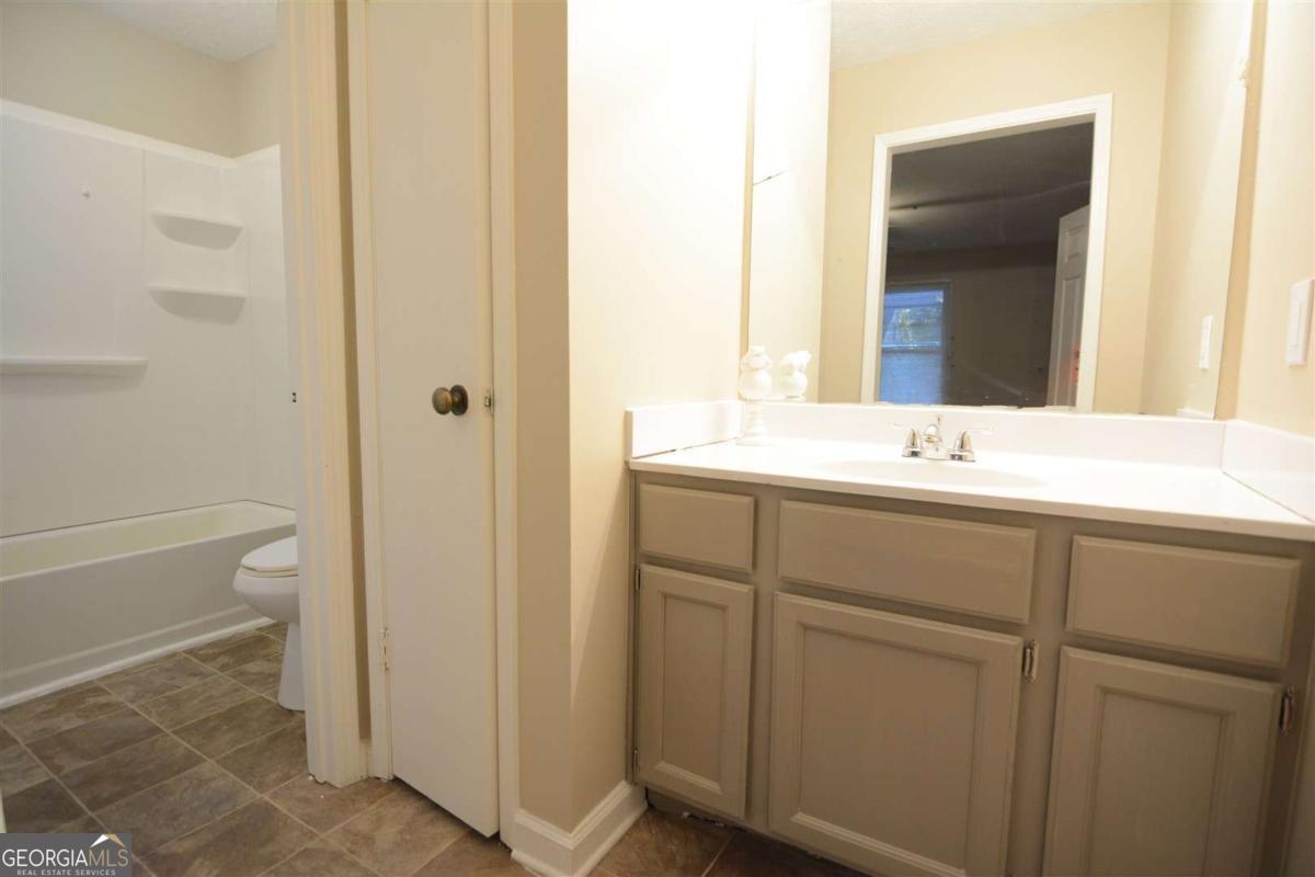 Chatham Square - Residential Lease