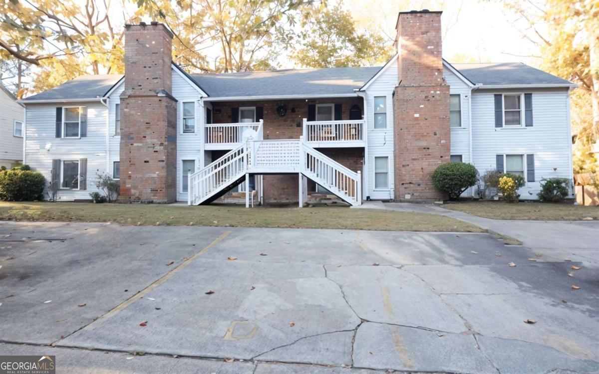 Chatham Square - Residential Lease