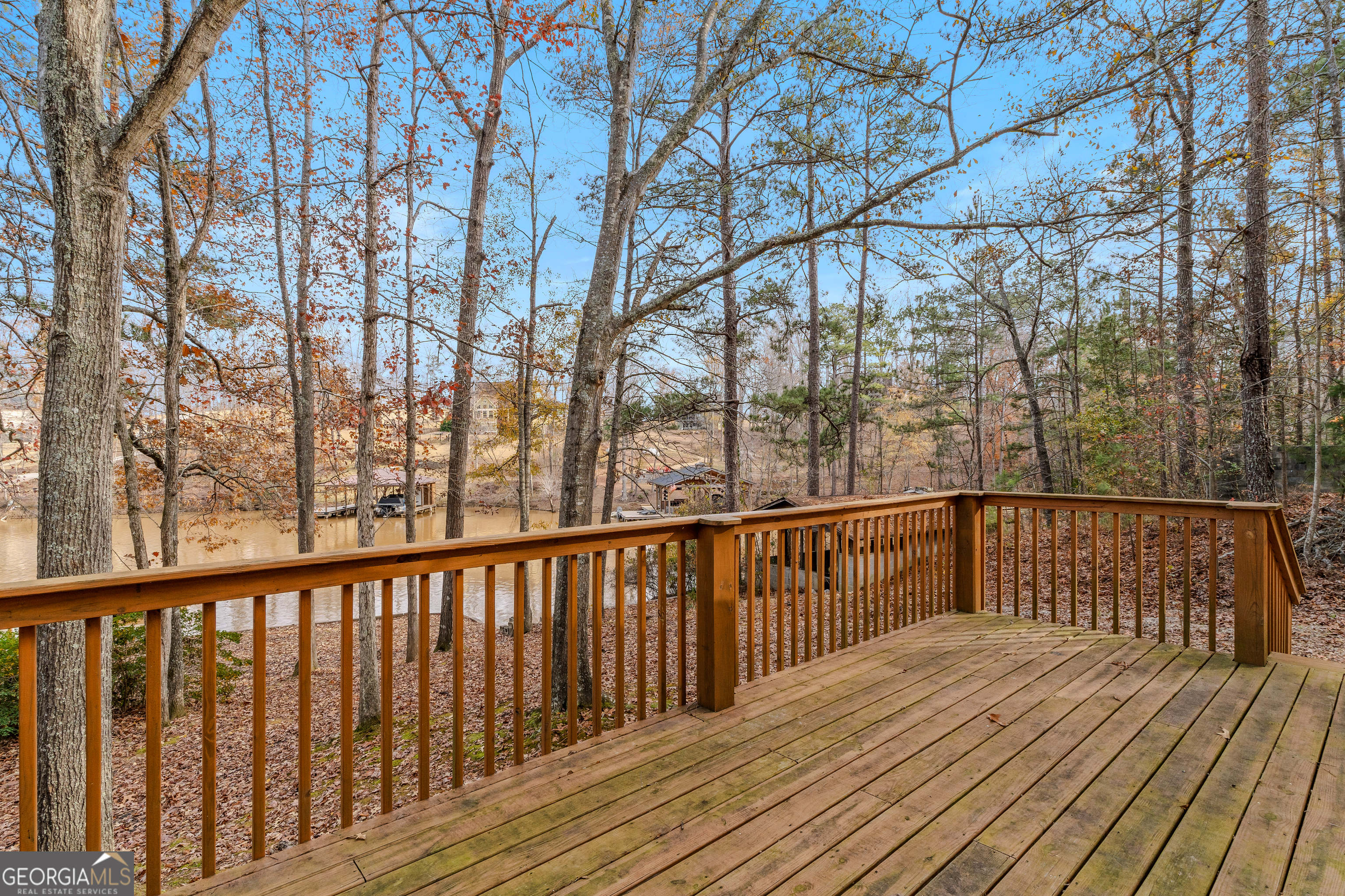 186 Arrow Point RD
