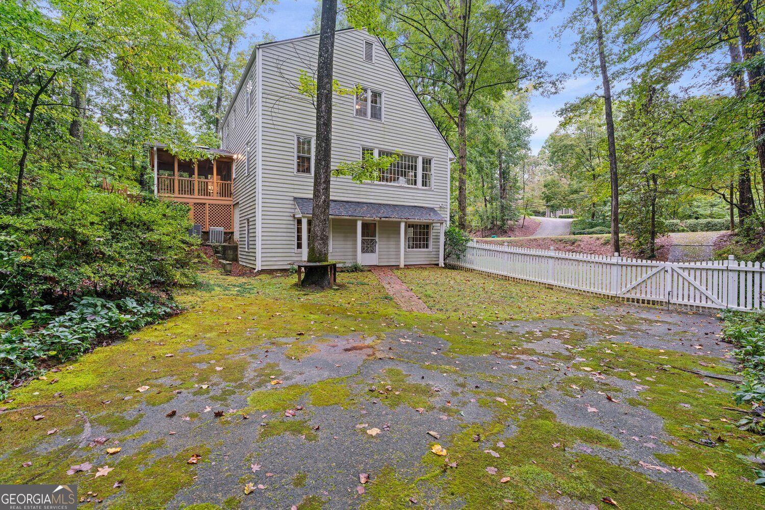 260 Burdette RD NW