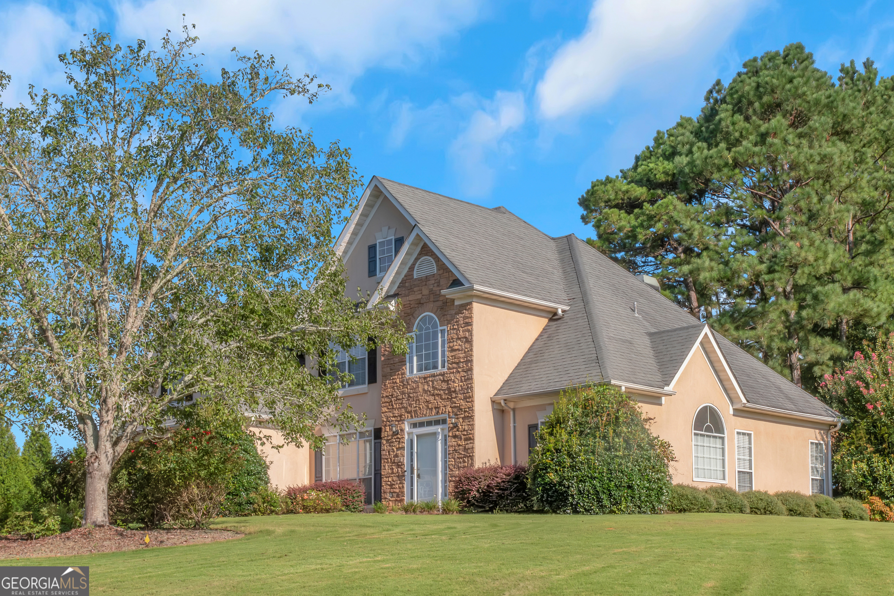 113 Glenmore LN