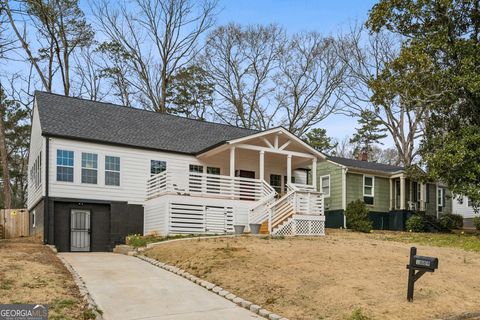 Photo of 1889 Broadwell Street SW, Atlanta, GA 30310 (MLS # 10700204)