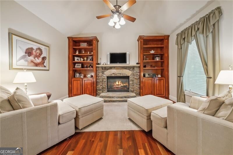 Blackberry Ridge - Residential