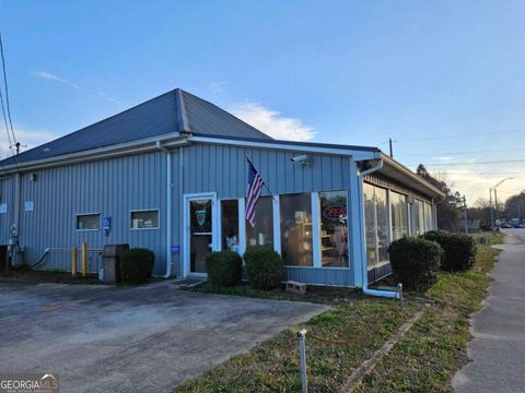 Photo of 6125 Washington Street SW, Covington, GA 30014 (MLS # 10618352)