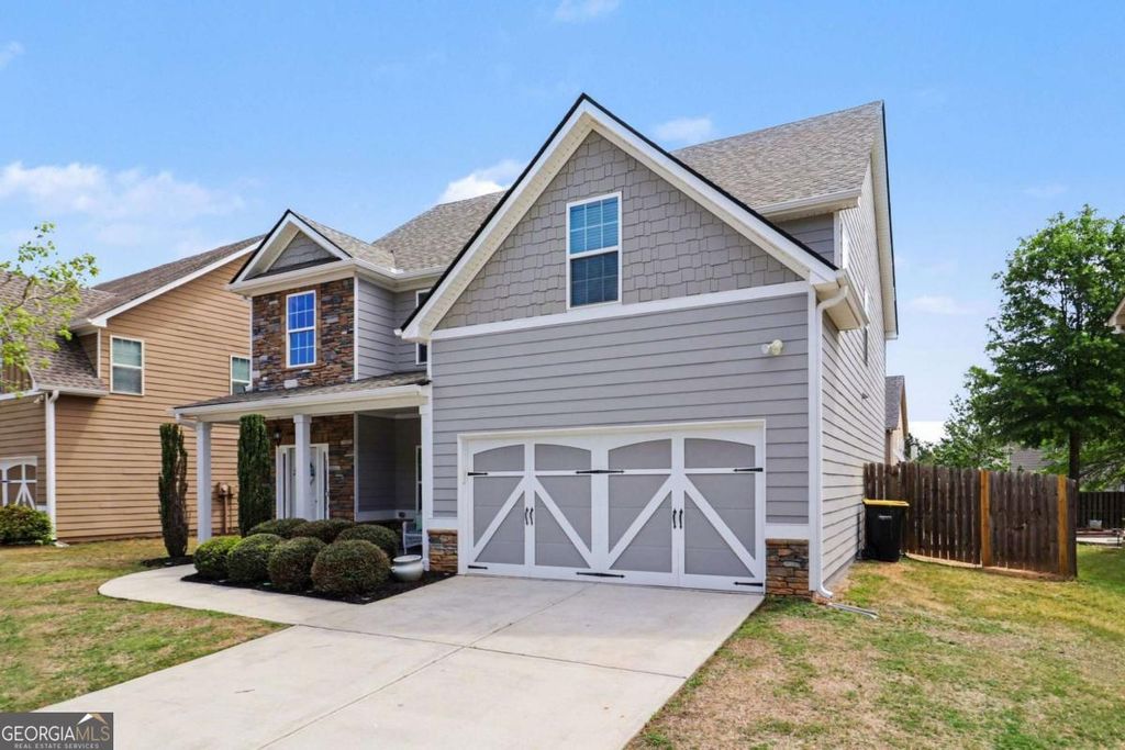 Photo of 166 Briandwood Drive, Newnan, GA 30265 (MLS # 10741253)