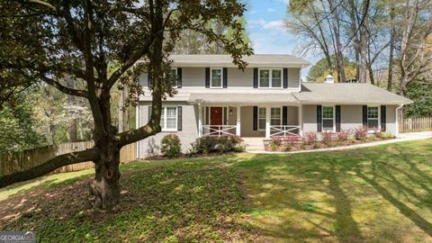 Photo of 2492 Sherbrooke Drive NE, Atlanta, GA 30345 (MLS # 10760465)