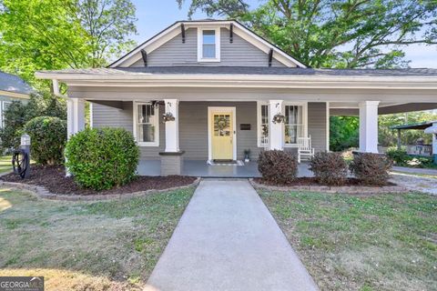 Photo of 201 Oak Street, Hogansville, GA 30230 (MLS # 10801973)