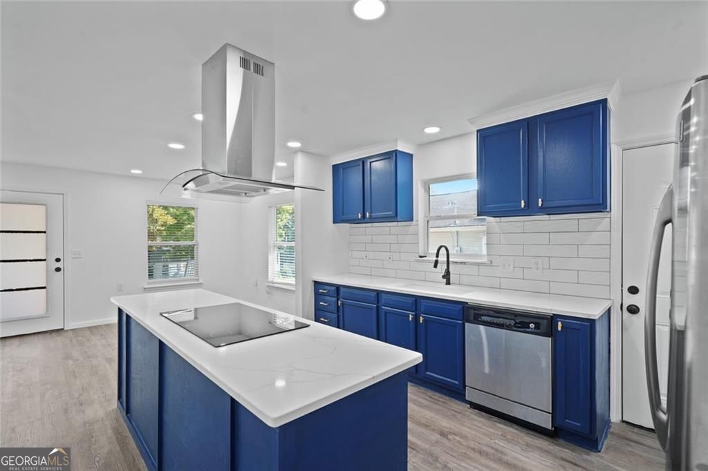 321 Henry Aaron AVE SW