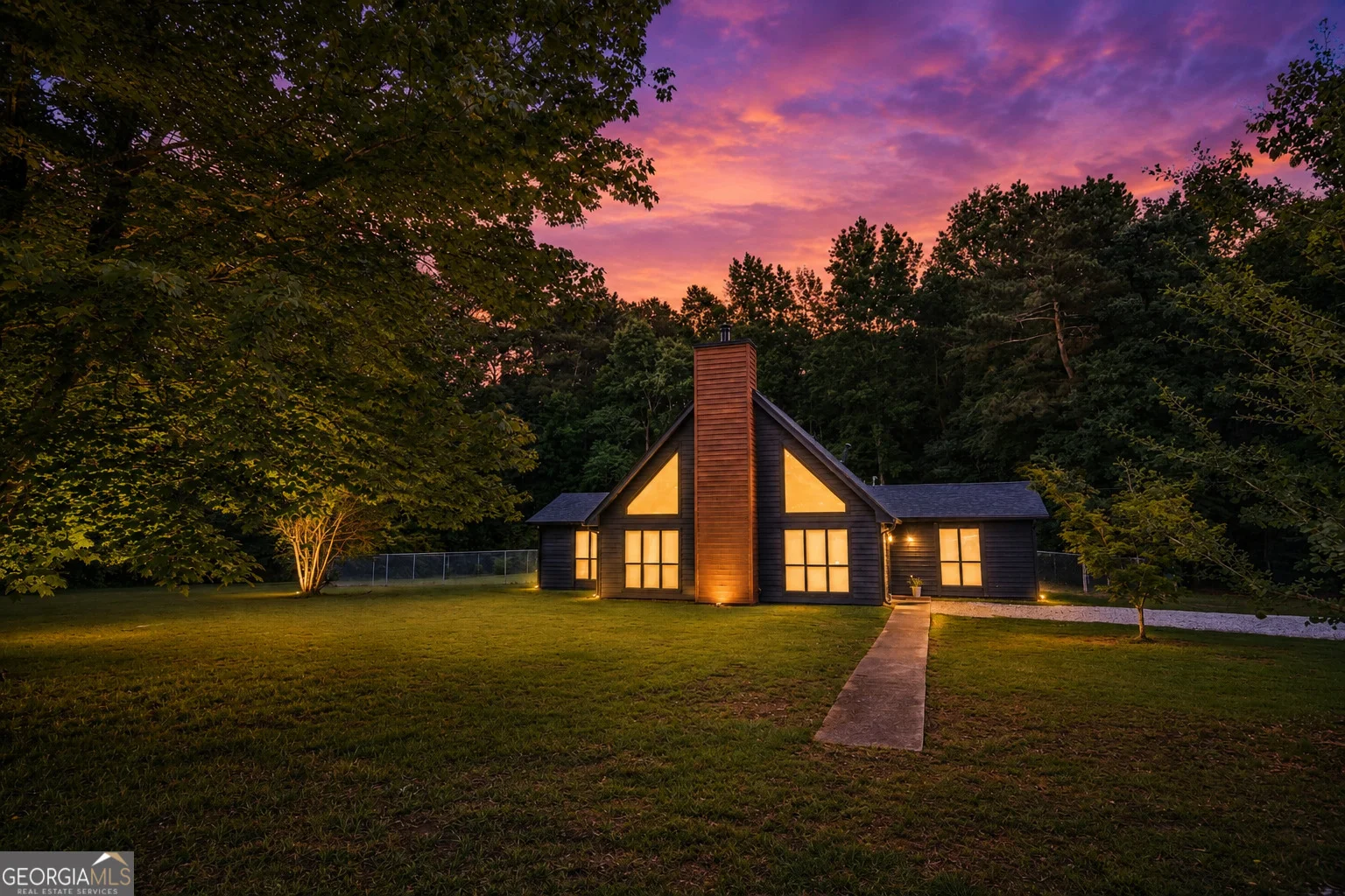 2075 Highway 36 E
