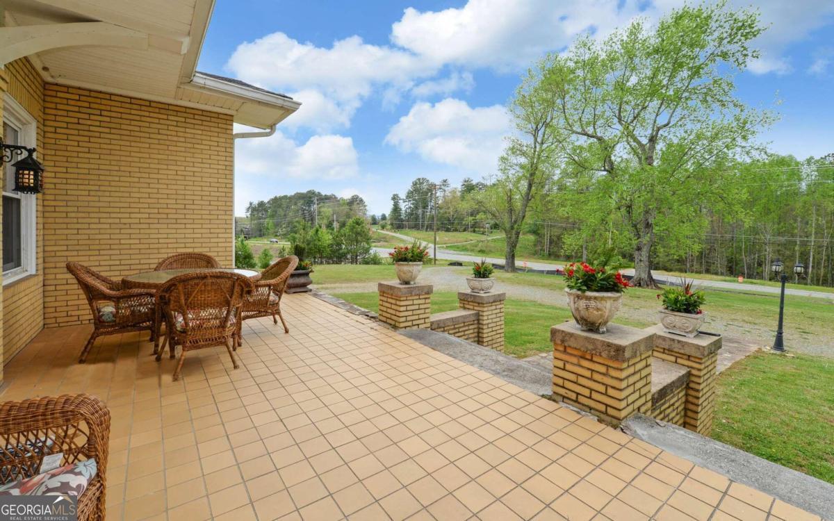 2465 Blue Ridge DR