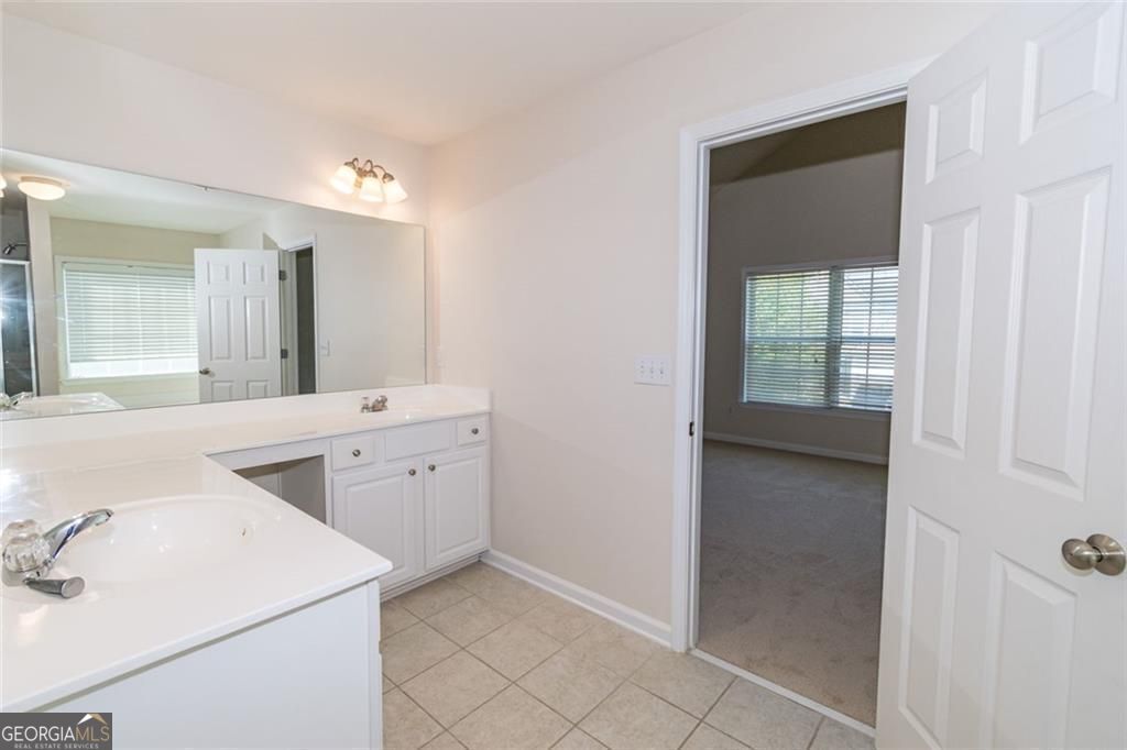 Cumming, Georgia 30040, United States, 3 Bedrooms Bedrooms, ,3 BathroomsBathrooms,Residential,Active,199119