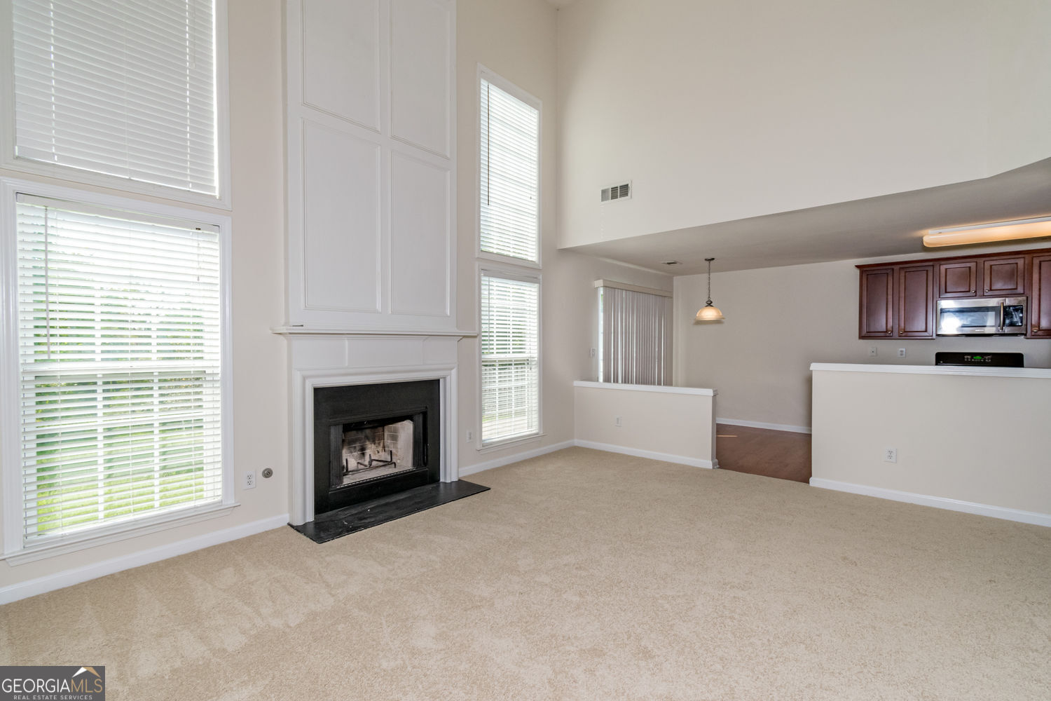 3595 Moor Pointe DR