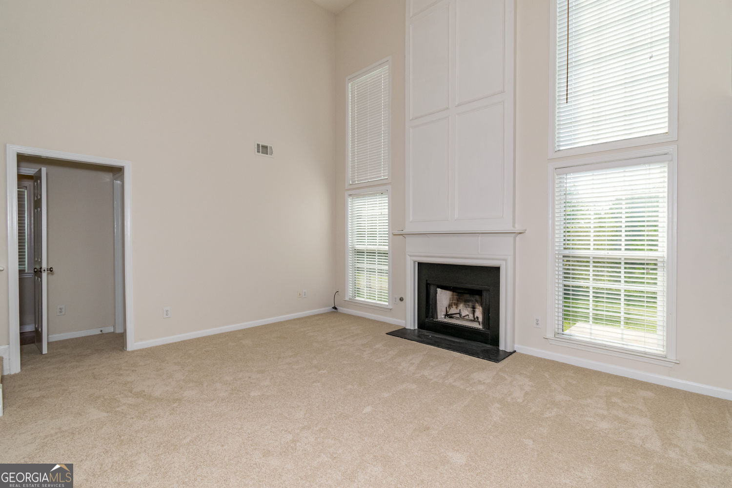 3595 Moor Pointe DR