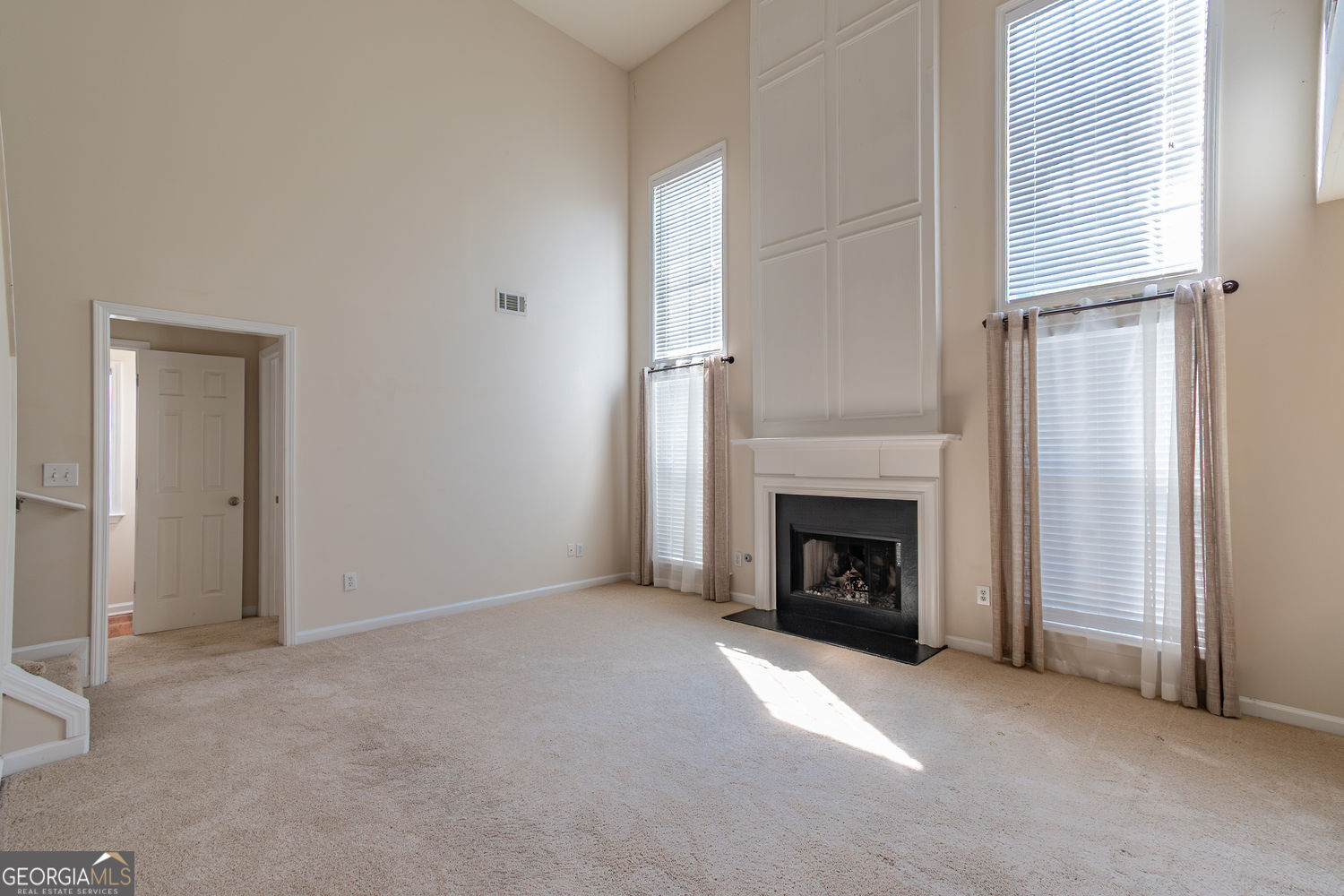 3595 Moor Pointe DR