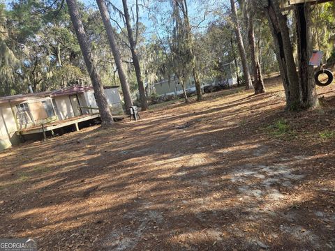 181 Pelican CIR Woodbine GA 31569