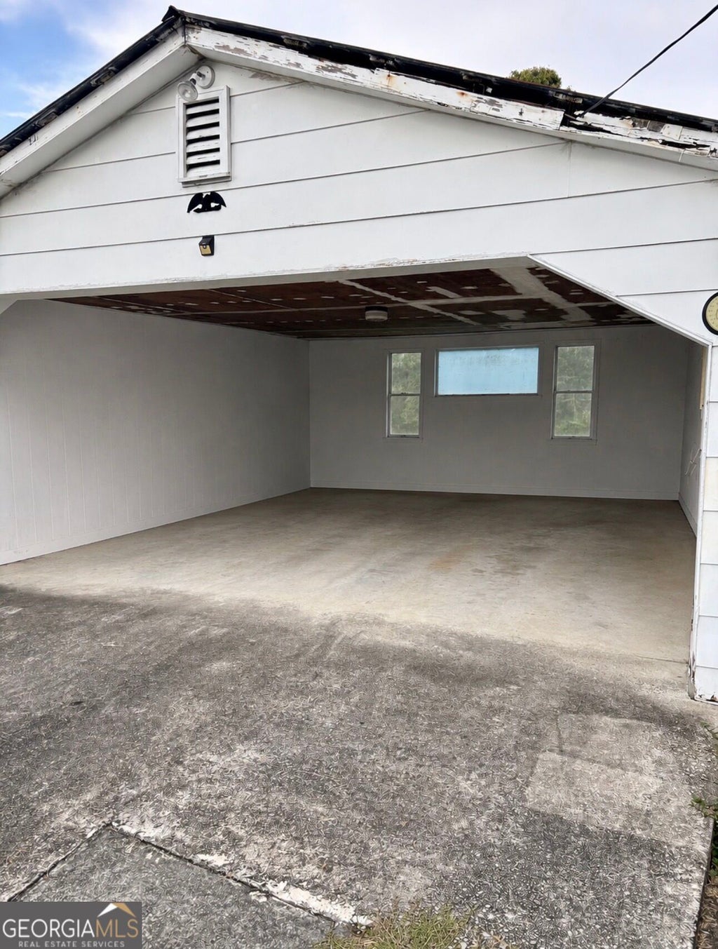 Photo of 1385 W Currahee Street, Toccoa, GA 30577 (MLS # 10823166)
