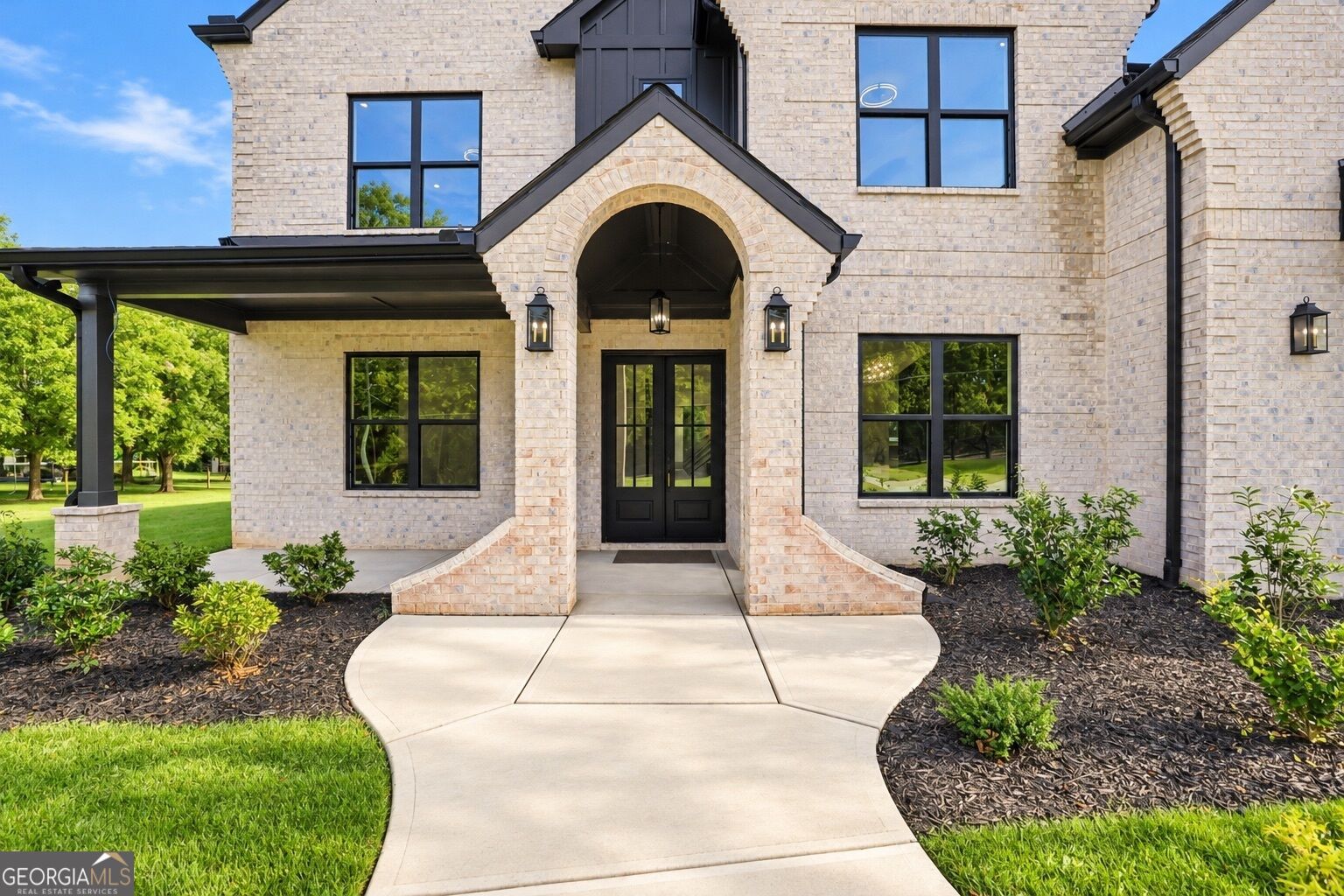 931 Stewart RD