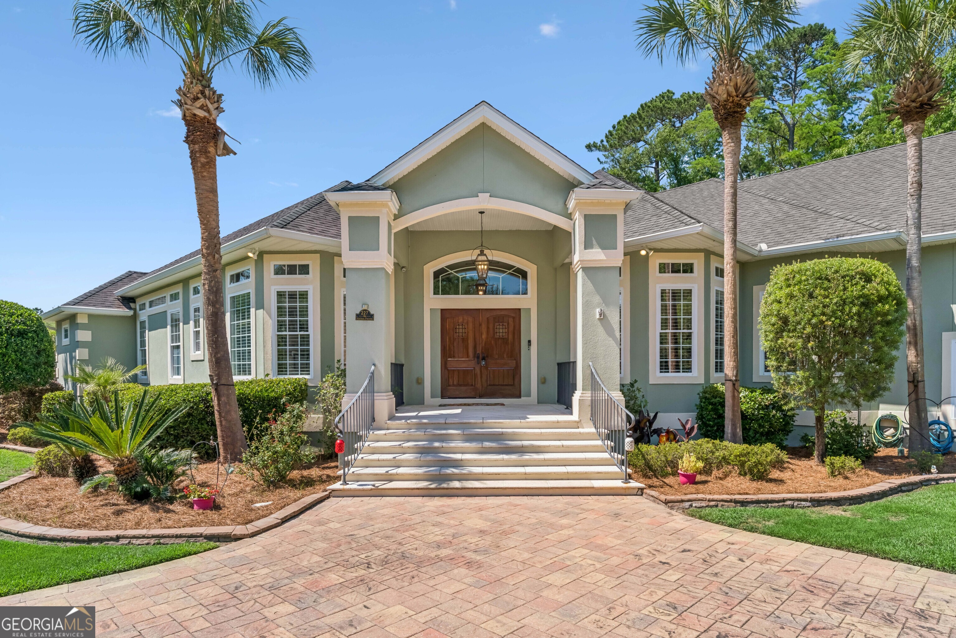 227 Harbor Pointe DR