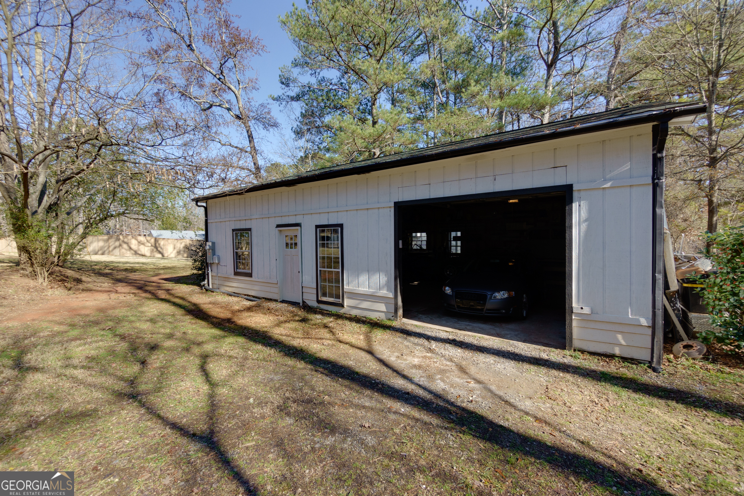 Cumming, Georgia 30041, United States, 4 Bedrooms Bedrooms, ,3 BathroomsBathrooms,Residential,Active,84649