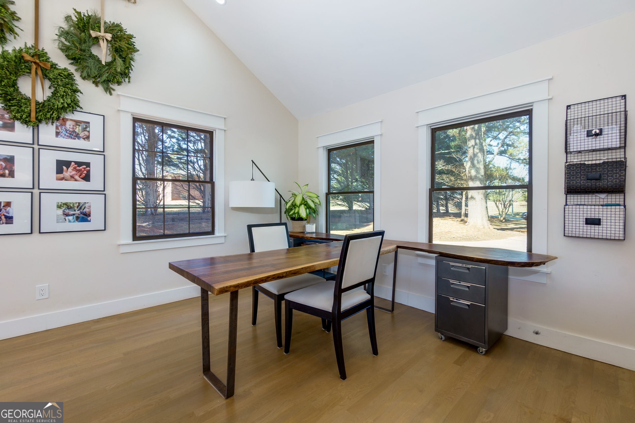 Cumming, Georgia 30041, United States, 4 Bedrooms Bedrooms, ,3 BathroomsBathrooms,Residential,Active,84649