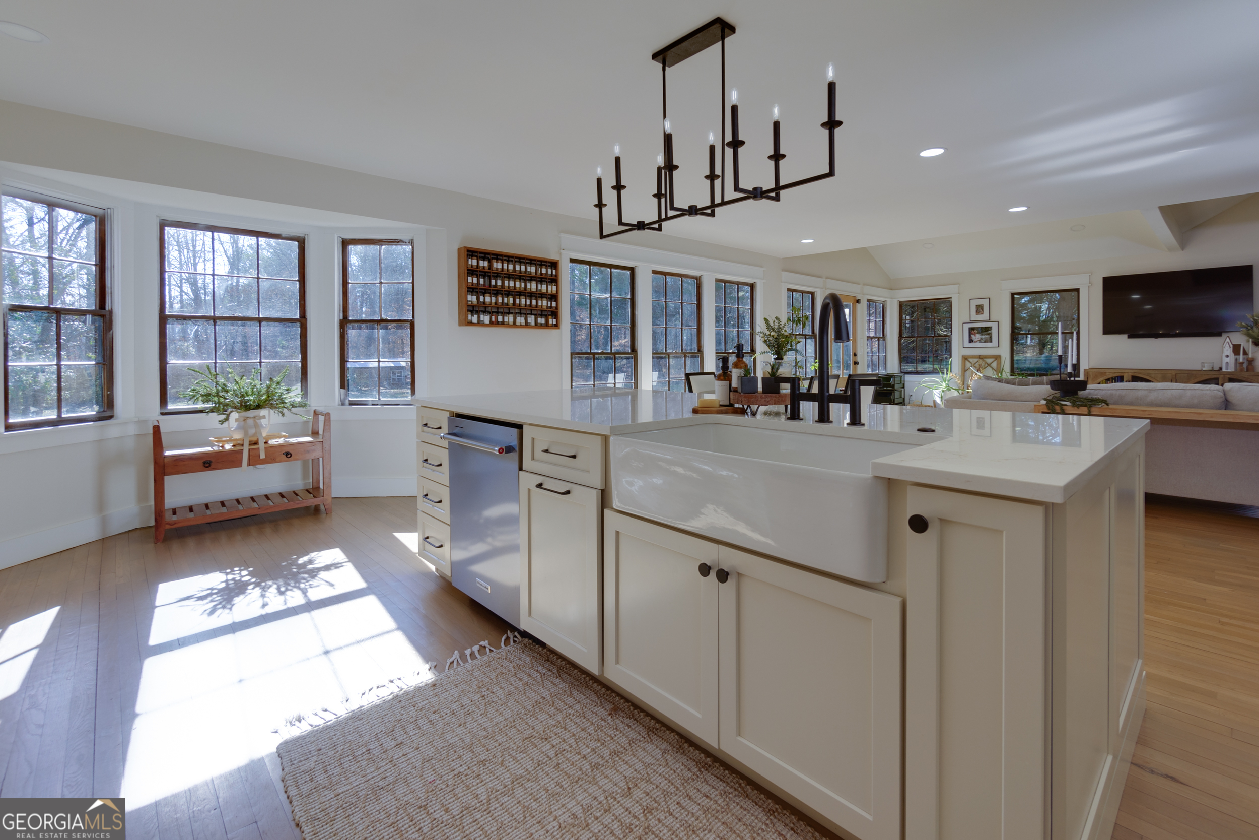 Cumming, Georgia 30041, United States, 4 Bedrooms Bedrooms, ,3 BathroomsBathrooms,Residential,Active,84649