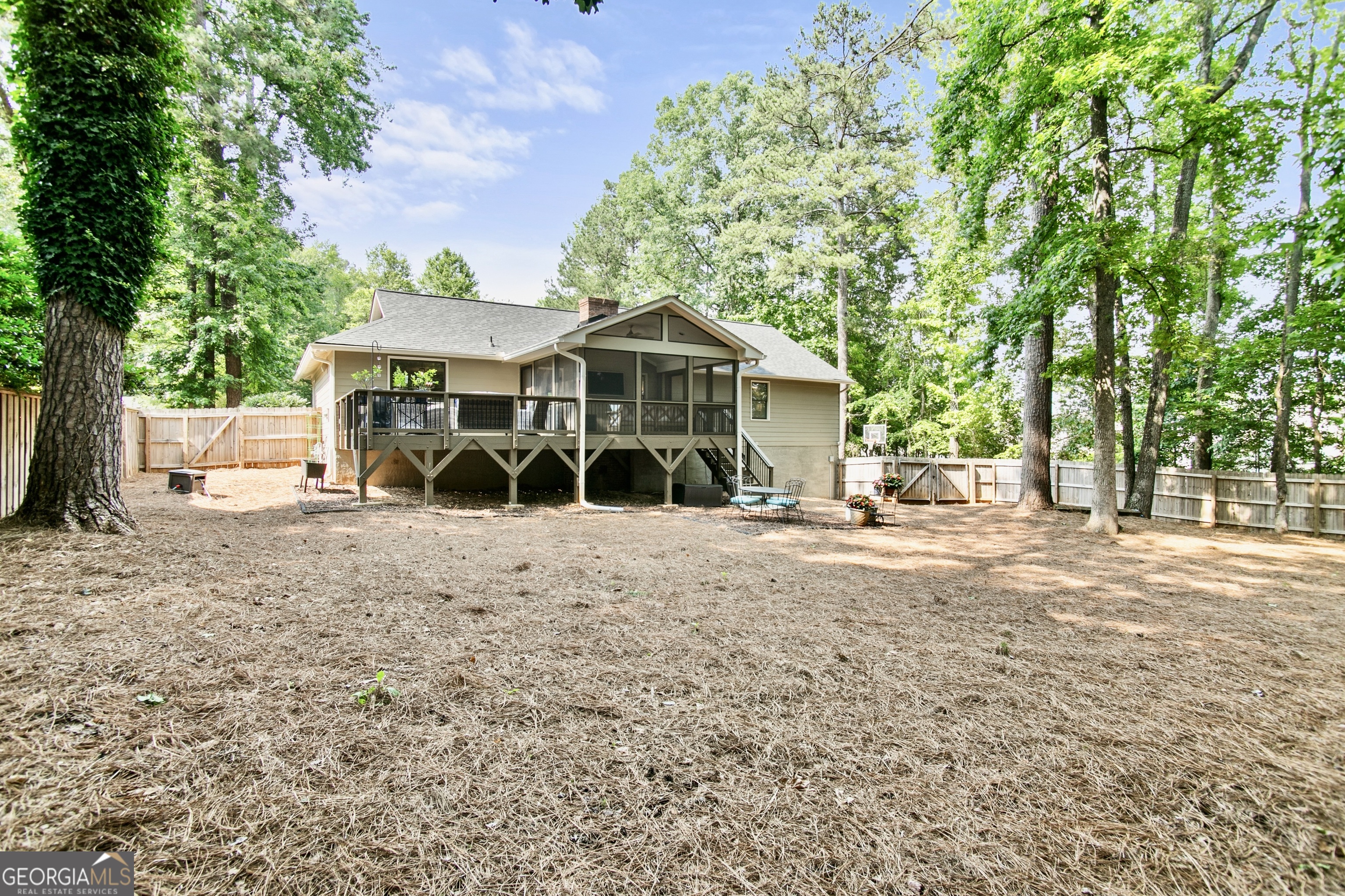 Lake Somerset - Residential