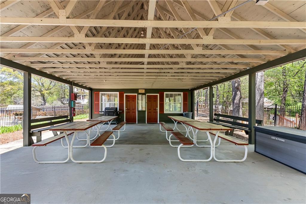 Lake Somerset - Residential