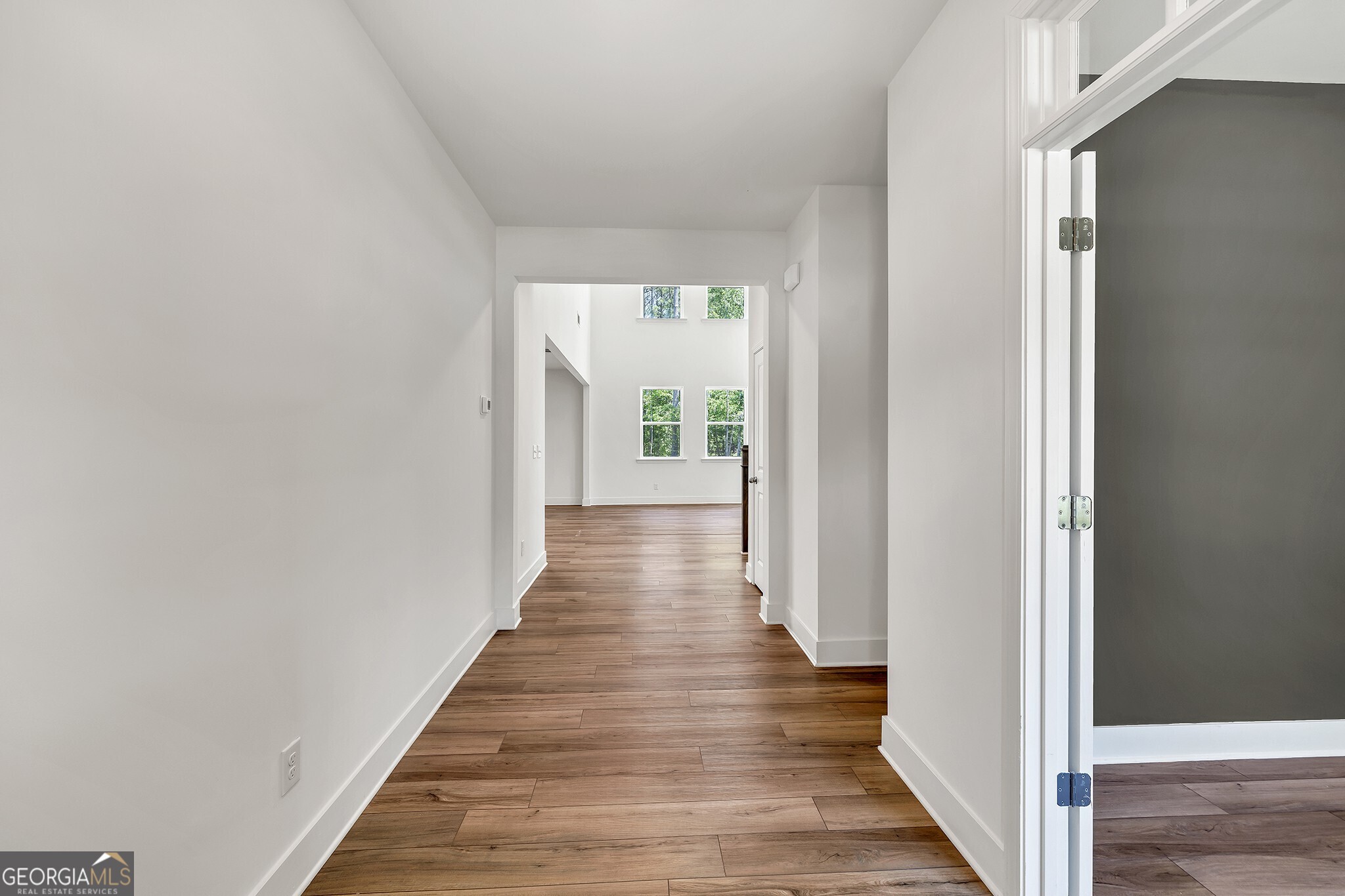 8 Foothills TRL
