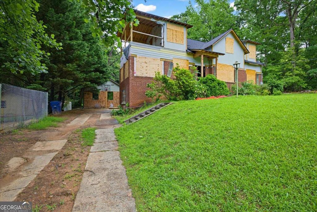 Photo of 1784 Willis Mill Road SW, Atlanta, GA 30311 (MLS # 10777007)