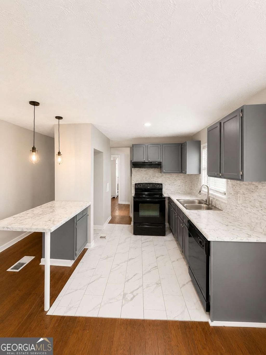Photo of 437 Fairlock Lane NW, Atlanta, GA 30331 (MLS # 10769406)