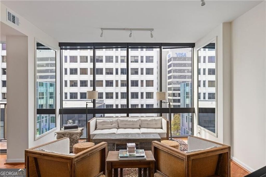 Photo of 145 15th Street NE #1004, Atlanta, GA 30309 (MLS # 10655462)