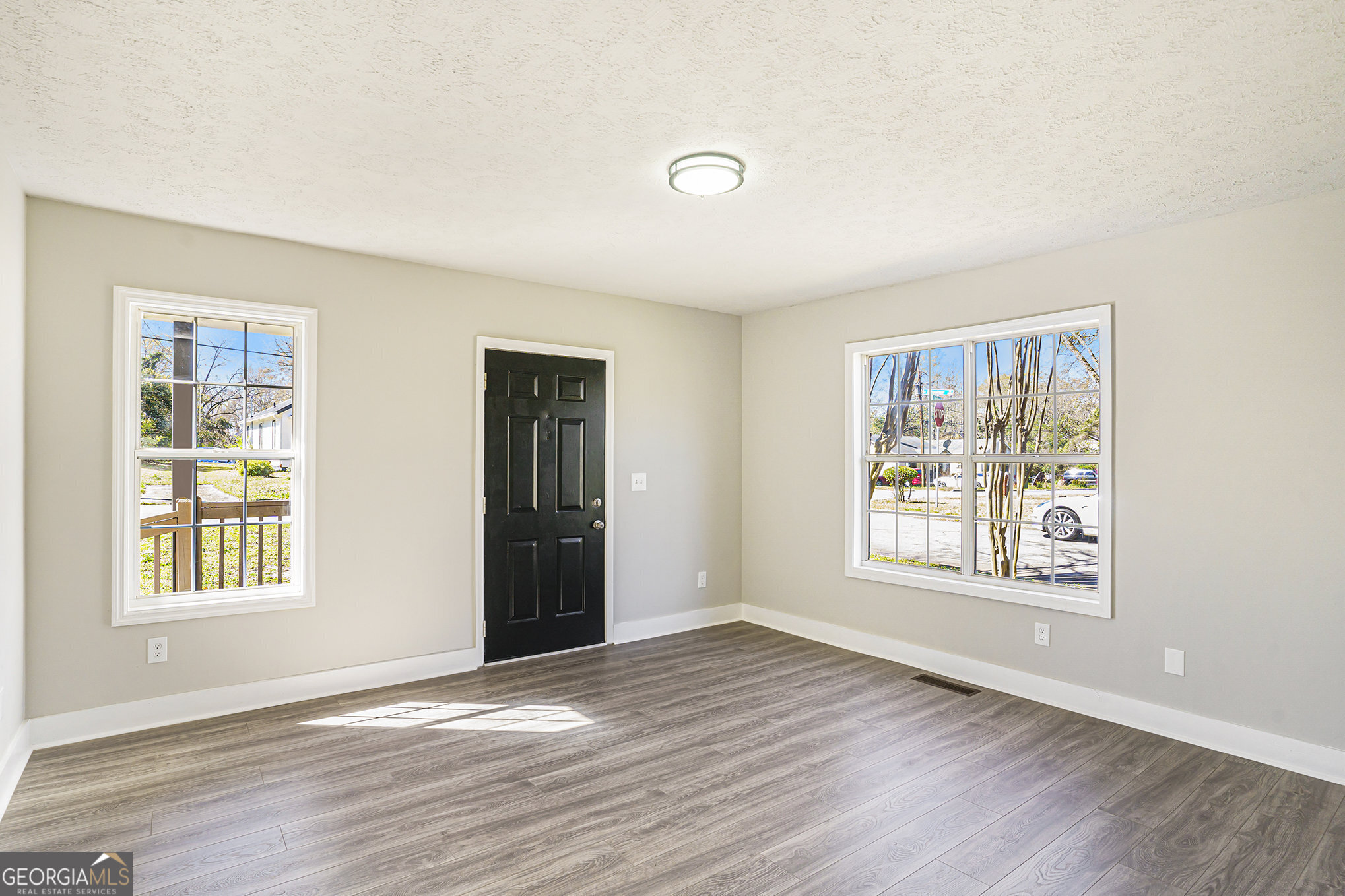 Griffin, Georgia 30223, United States, 4 Bedrooms Bedrooms, ,2 BathroomsBathrooms,Residential,Active,92538