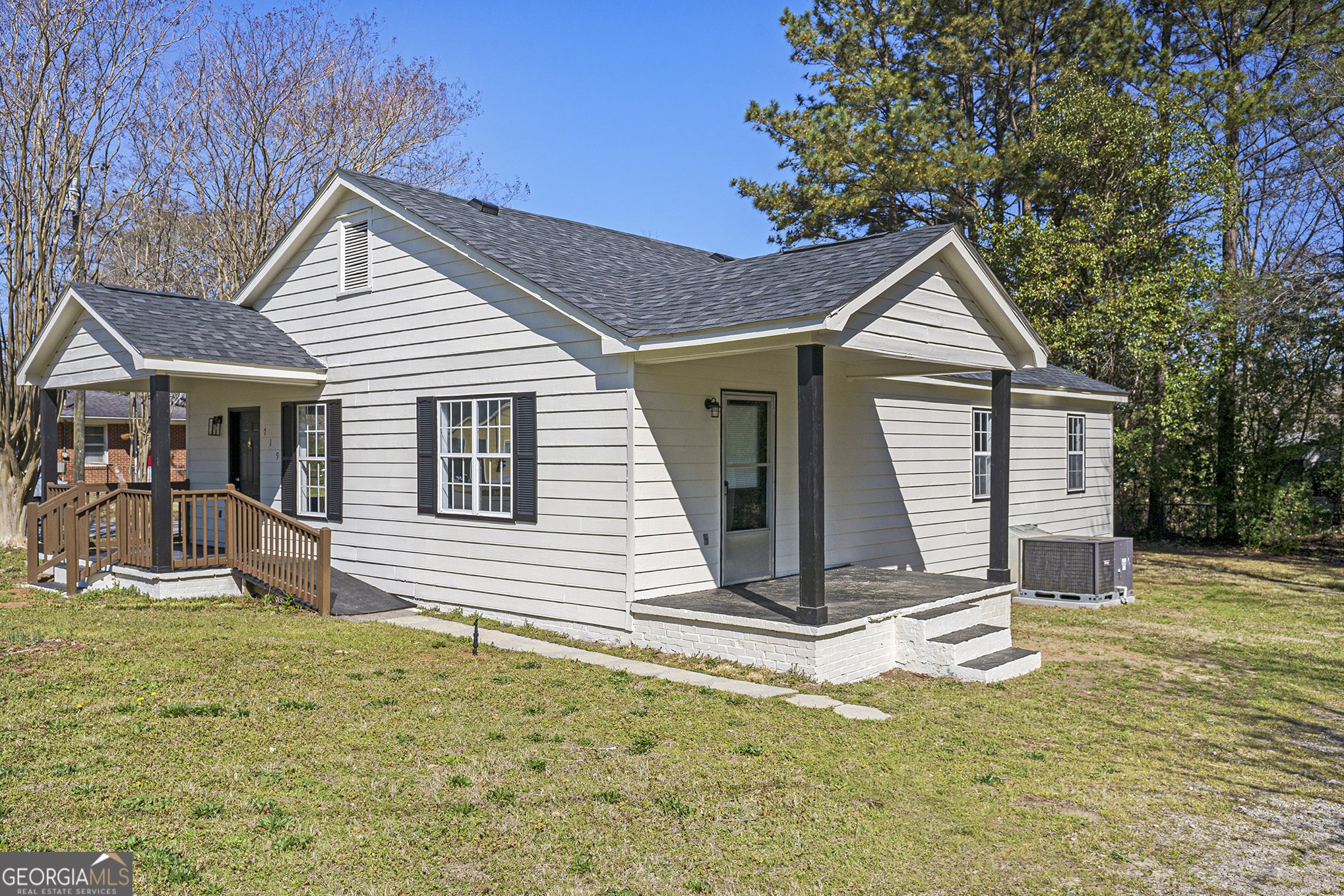 Griffin, Georgia 30223, United States, 4 Bedrooms Bedrooms, ,2 BathroomsBathrooms,Residential,Active,92538