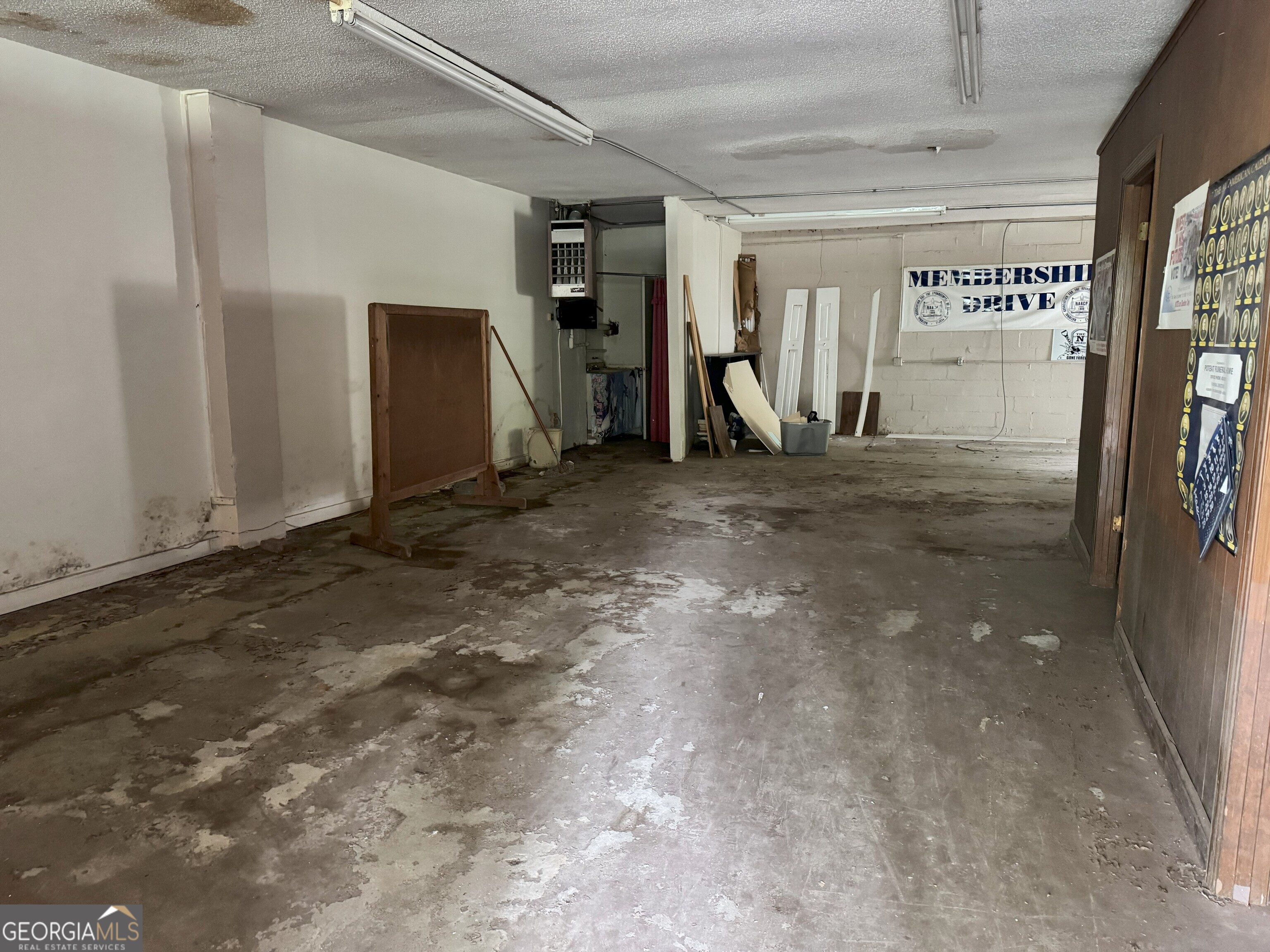 436 W Mercer AVE