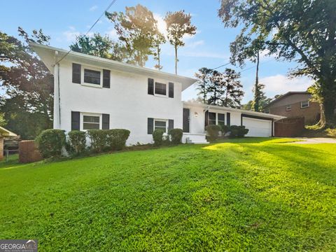 1376 Cornwall RD Decatur GA 30032