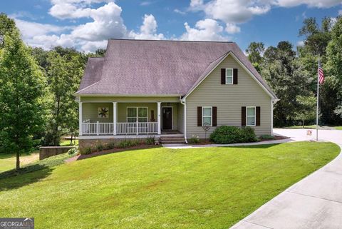 3641279530 Hoschton Homes with a Basement