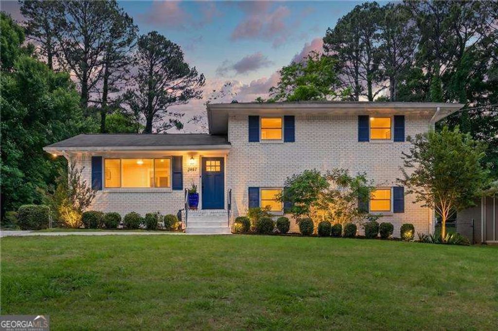 Photo of 2497 Whites Mill Ln, Decatur, GA 30032 (MLS # 10765435)