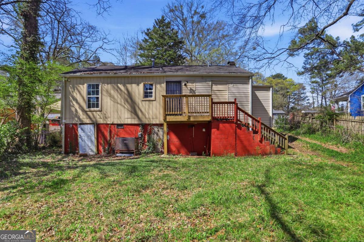 1100 Edgefield DR SW