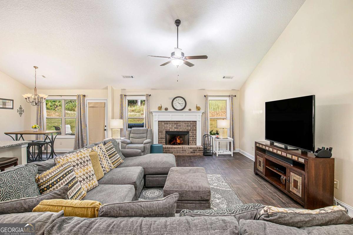 323 Emily Forest WAY